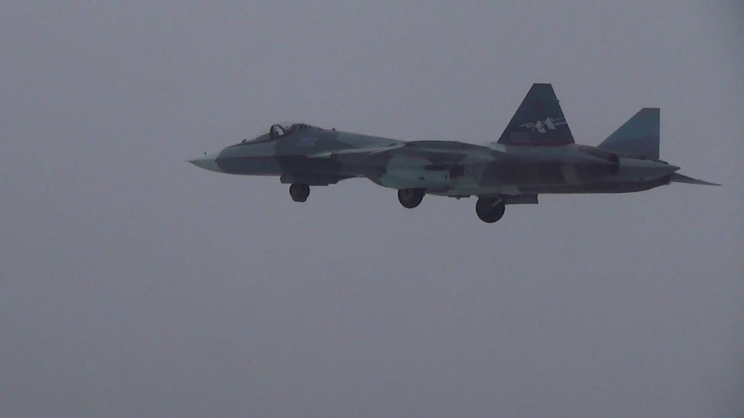 Бомбардировщики Су-34 вернулись из Сирии в Хабаровский край Бомбардировщики Су-34 вернулись из Сирии в Хабаровский край