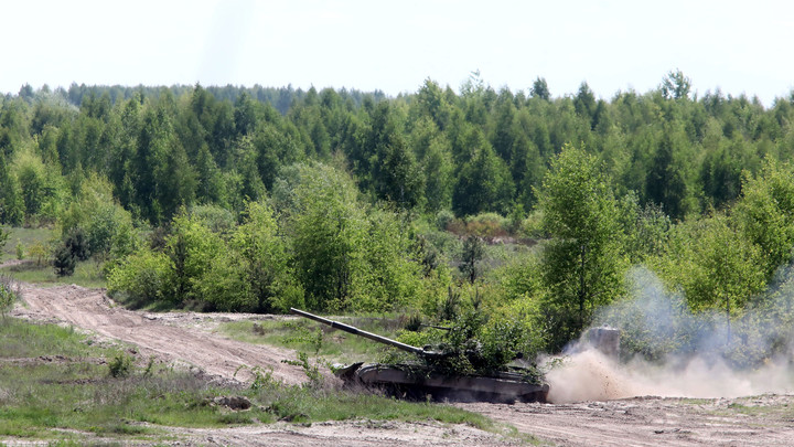 Страны четыре, а меча три? Болгары отпустили сальную шутку из-за учений на Украине