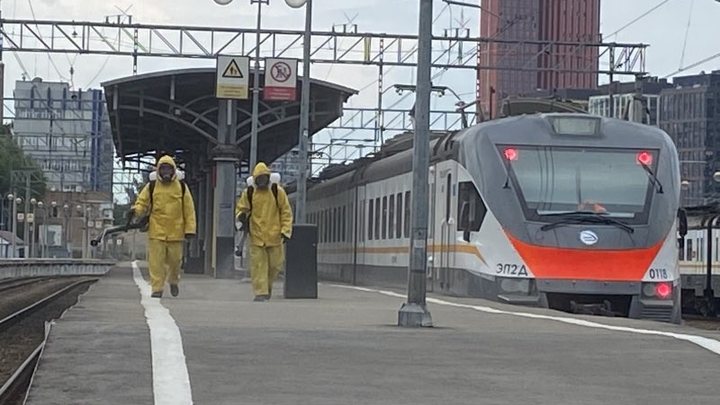 На Дону продезинфицировали 40 тысяч общественных мест за неделю