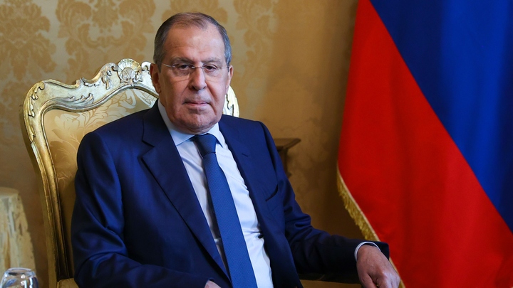 Это и есть Отечество: Лавров объяснил, почему Россию нельзя победить