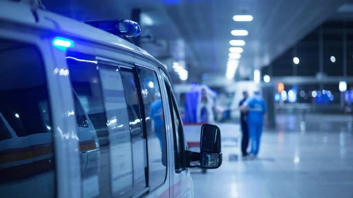 Загадочная болезнь унесла жизнь туристки, ее муж найден без сознания в аэропорту