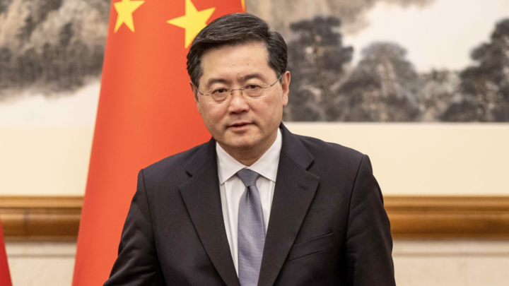 Что случилось с экс-главой МИД Китая? Politico раскрыло версии, о которых невозможно молчать