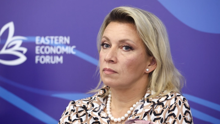 «Цирковая гастроль»: Захарова высмеяла поведение украинской делегации на переговорах в Стамбуле