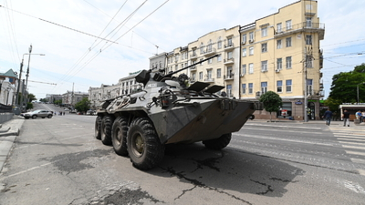 Бойцы ЧВК Вагнер сдались полиции при отходе из городов - Mash