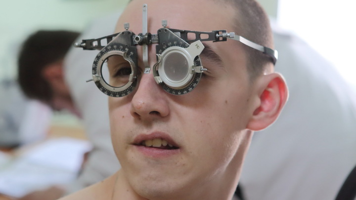 Обмануть врача стало практически невозможно: Призывникам-симулянтам дали шанс исправиться