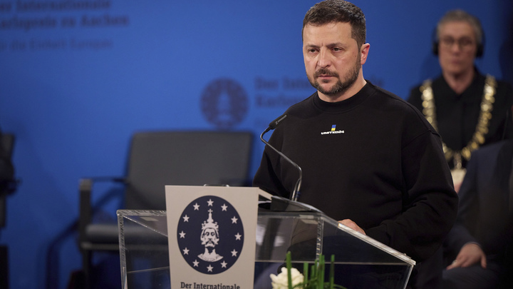 Украинский генерал назвал недооценку мощи русской армии главной ошибкой Зеленского