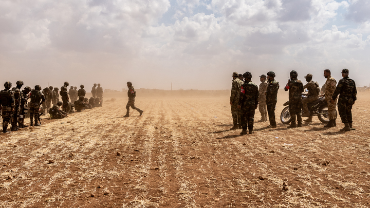 США создают в Сирии опасные инциденты: Заявление контр-адмирала