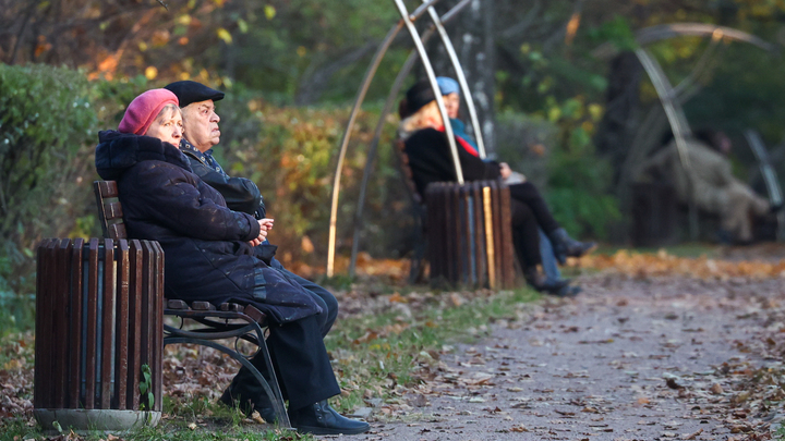 Готовить к пенсии нужно со школы: Лучшее средство против бедной старости назвал экономист