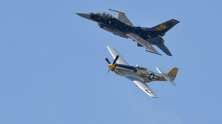 Американец на F-15s пытался ударить русских в спину