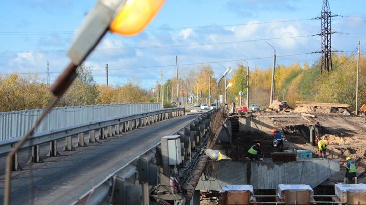Мост через Соломбалку вновь перекрыли