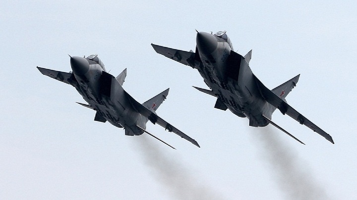 Самолёты Су-25 ВКС России ликвидировали замаскированные позиции и бронетехнику ВСУ