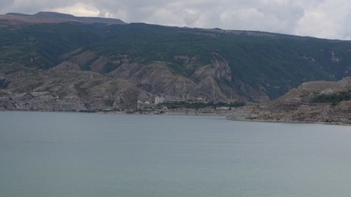 Дед Мороз, Нептун и ёлка: В Крыму драйверы устроили праздник на морском дне