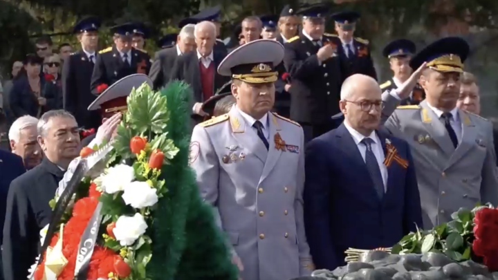 Челябинские полицейские почтили память погибших на службе коллег