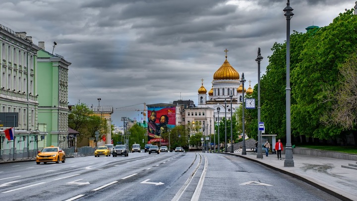 За всё заплатят водители: Проезд по всем дорогам Московского региона сделают платным?