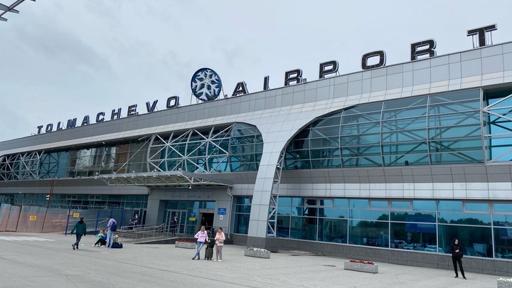 В аэропорту Толмачёво на 60% завершили строительство нового терминала