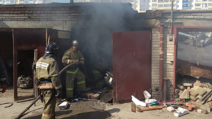 Взрыв газа в Новосибирске: Пострадали три человека