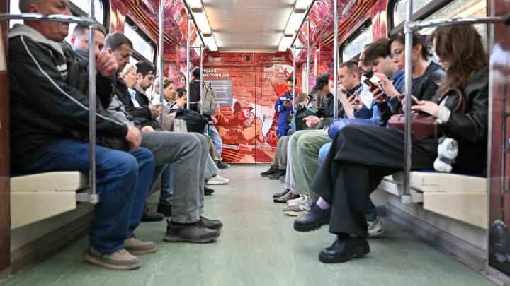 Не понравился мой вид: 22-летний иркутянин распылил газ на станции Киевская