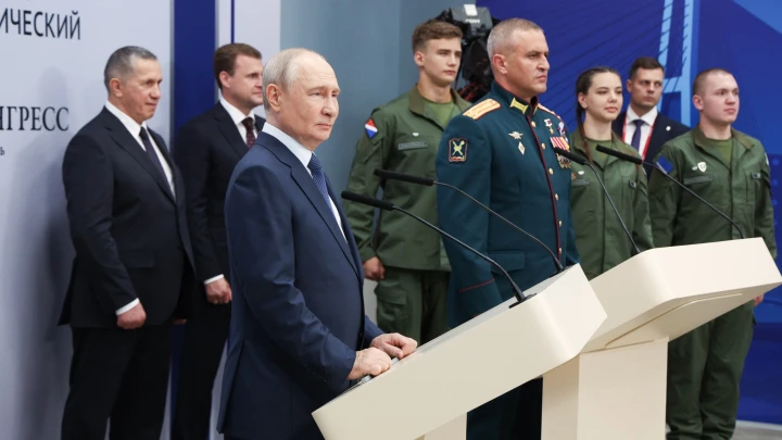 На созданном при поддержке ВЭБ.РФ ТЛЦ Артём запущены международные поезда-шаттлы с Китаем