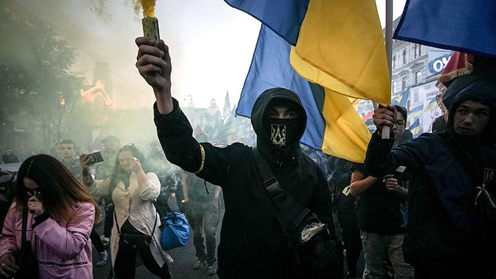 Солист Сокиры Перуна зигует и знает, чей Крым: Патриоты Украины предложили своих кандидатов на Евровидение