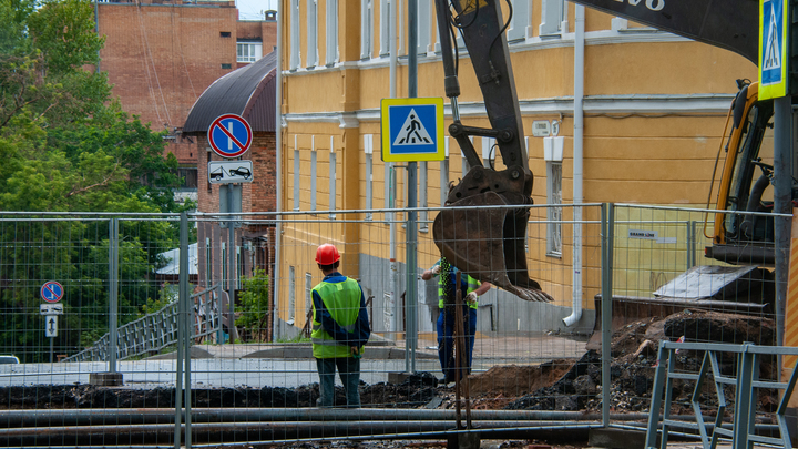Из-за перекладки теплосетей в Самаре на нескольких улицах ограничат движение транспорта