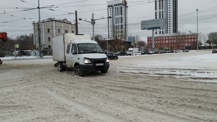 В Челябинске продлили ограничение движения по Труда от Пушкина до Свободы