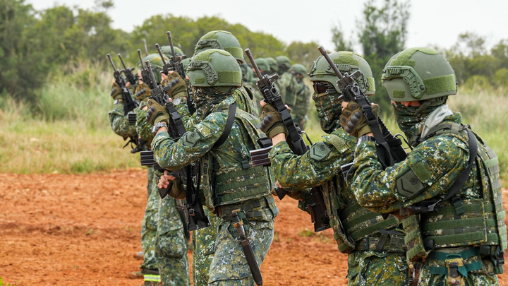 Тайный визит конгрессменов: США подложили свинью Китаю