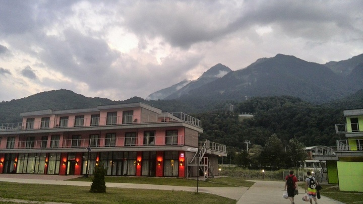 В Красной Поляне продают отельный комплекс за 1 млрд. рублей