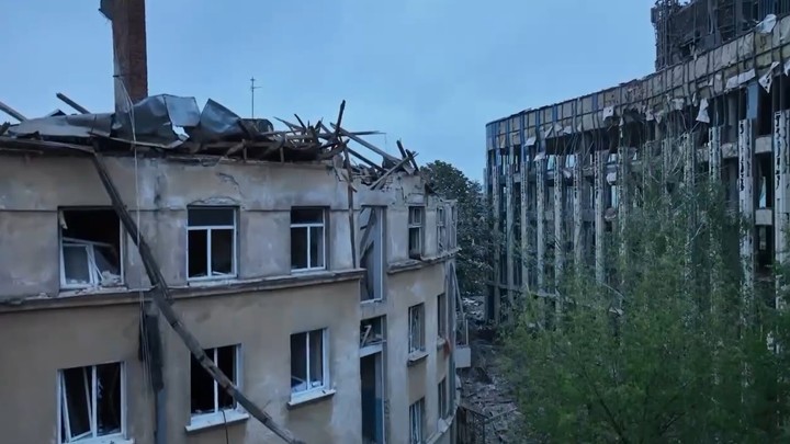 Удар по Львову. Эксперт указал на двойное назначение уничтоженного общежития. И это только начало