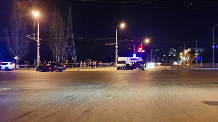 Три человека пострадали в тройном ДТП в Самаре
