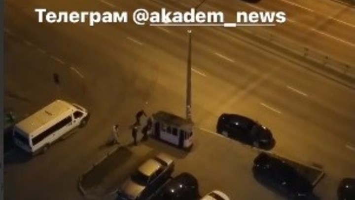В екатеринбургском Академе вандалы украли и разобрали единственный трамвай