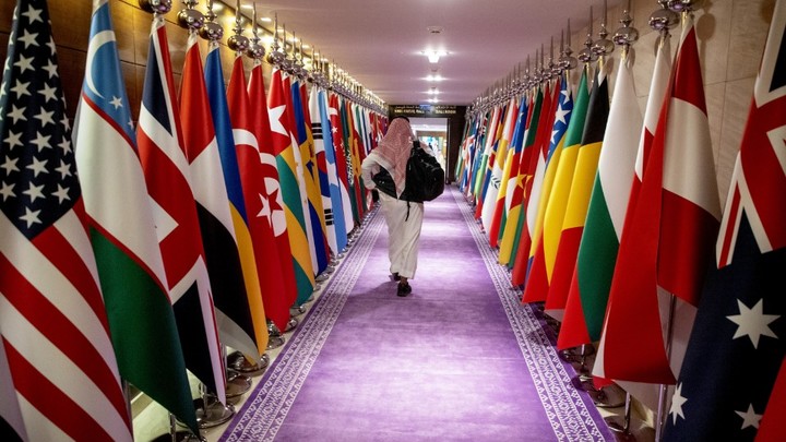 Саудовская Аравия отказывается подчиняться США. Американцы могут остаться без главного союзника