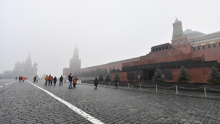 Депутат Госдумы предложил перенести некрополь с Красной площади: Это кощунственно