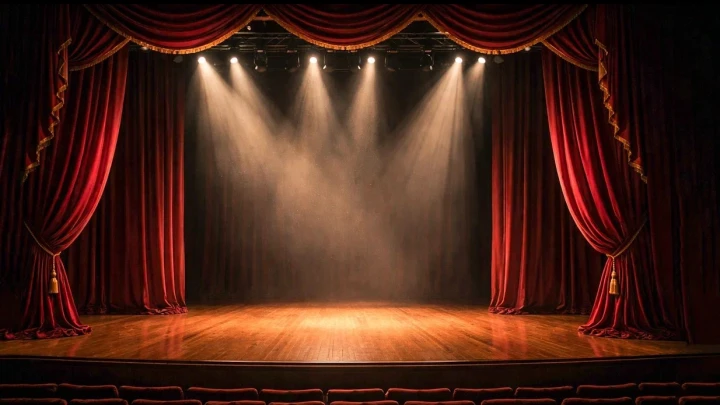 Капельдинер Театра на Юго-Западе рассказала, как должны одеваться зрители