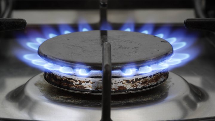 Ползти никуда не надо: Эксперт раскрыл газовые интриги Киева