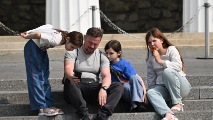 Как ребёнку вычислить телефонного мошенника: Кодовые фразы и указания