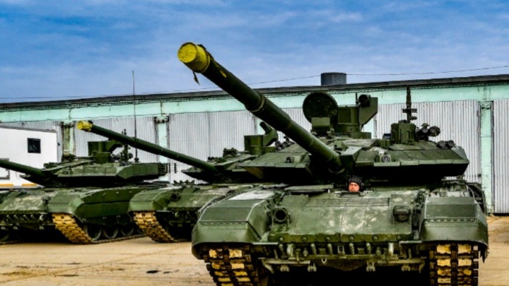 Украинские офицеры запретили стрелять по танкам армии России в Артёмовске
