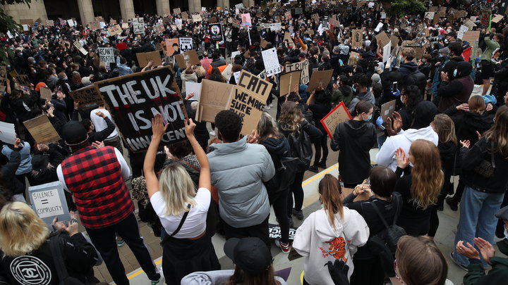 Вместо демократии - экспорт проблем: Захарова - о масштабах расизма в США