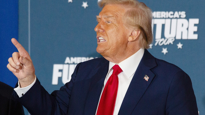 Они могут найти другого лоха! - Трамп выступил с неожиданным заявлением в адрес БРИКС