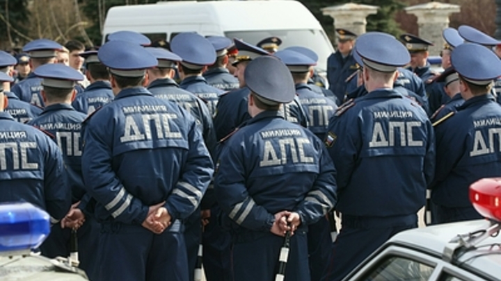 Полиция в Челябинске разогнала нелегальные автогонки