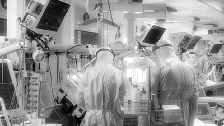 Инфекционист назвал условие введения локдауна в Москве