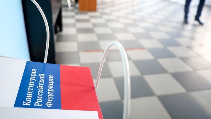 Масонские идеалы подтачивают Россию изнутри: Обратите внимание на статьи Конституции