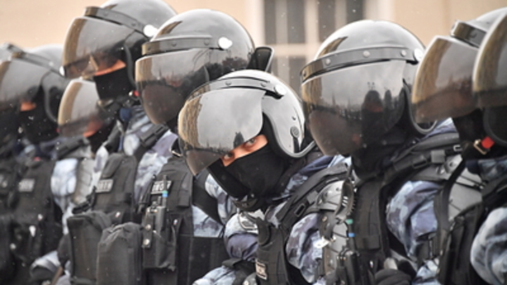 ФСБ задержала 15 экстремистов, готовивших взрывы на Урале: большинство — мигранты