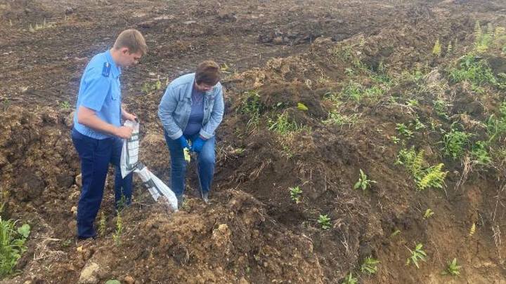 В Кузбассе предприятие безвозвратно испортило плодородную почву
