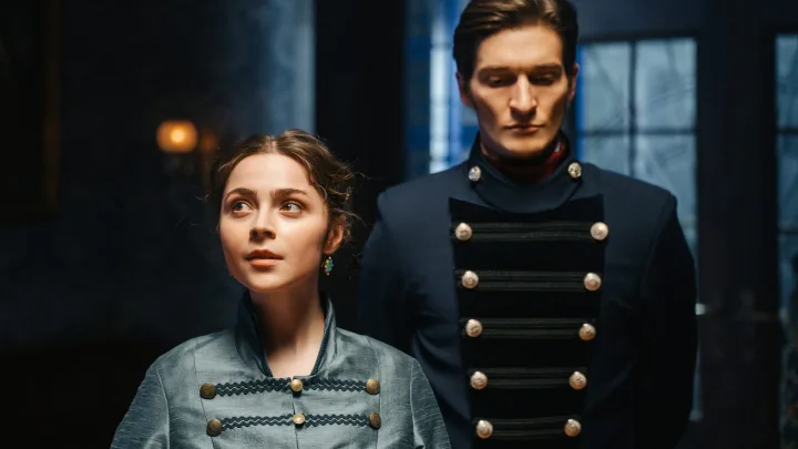 История его служанки: Что известно о сериале и Матвее Лыкове, сыгравшем главную роль
