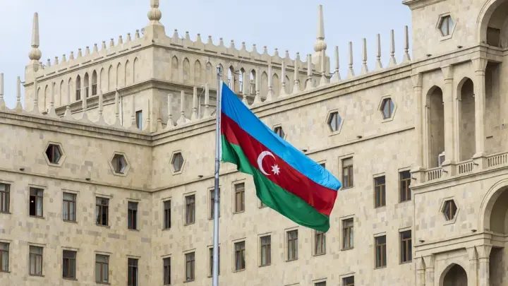 Сенатор Клишас: Все будут жить по российским законам, несогласным путь в ФСИН