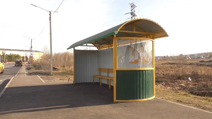 Вандалы разгромили новые остановочные павильоны в Кузбассе