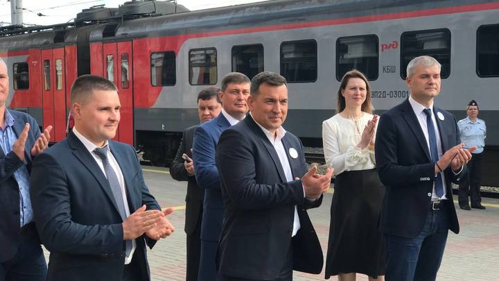 В Новокузнецке торжественно запустили электричку по городу