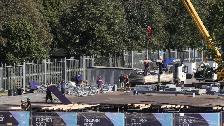 Эксперт Сафонов оценил возможность четырёхдневной рабочей недели в России Эксперт Сафонов оценил возможность четырёхдневной рабочей недели в России