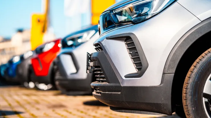 Пепелище за 30 млн: Rolls-Royce актрисы Софьи Ская сожгли среди ночи в Петербурге