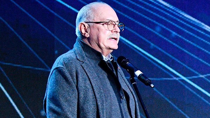 Никита Михалков – плачущей элитке: Почему вы молчали?